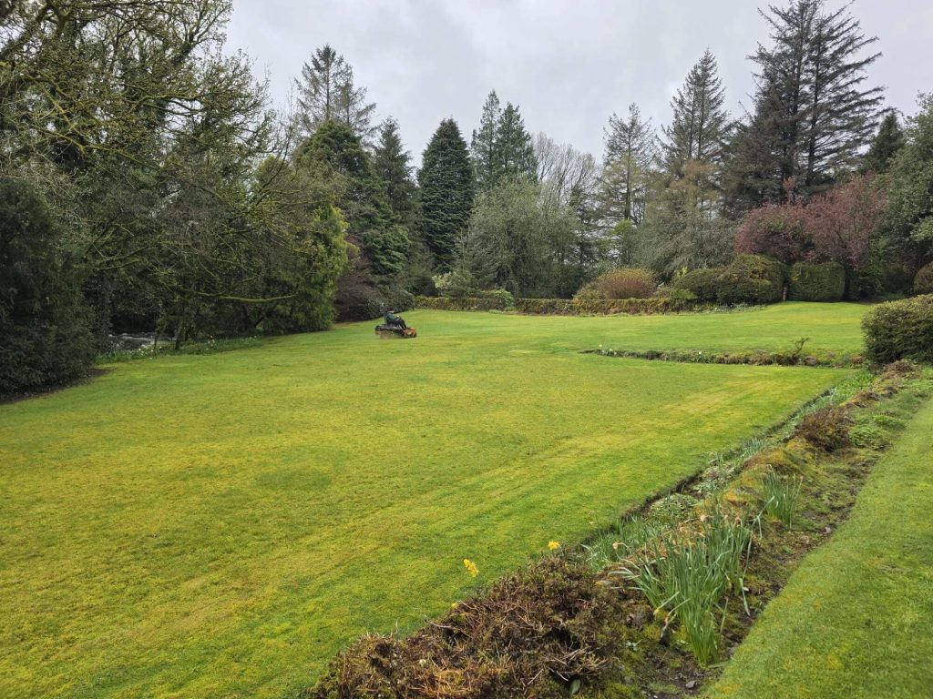 grass cutting services greenock gourock inverclyde