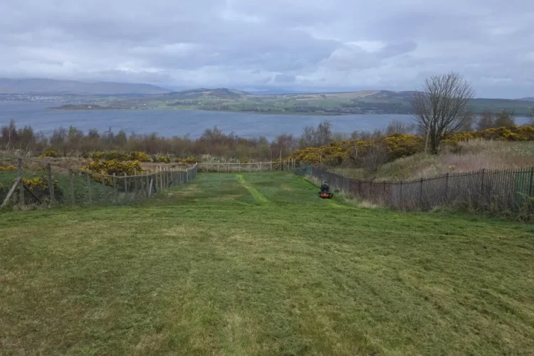 grass cutting in inverclyde trusted service